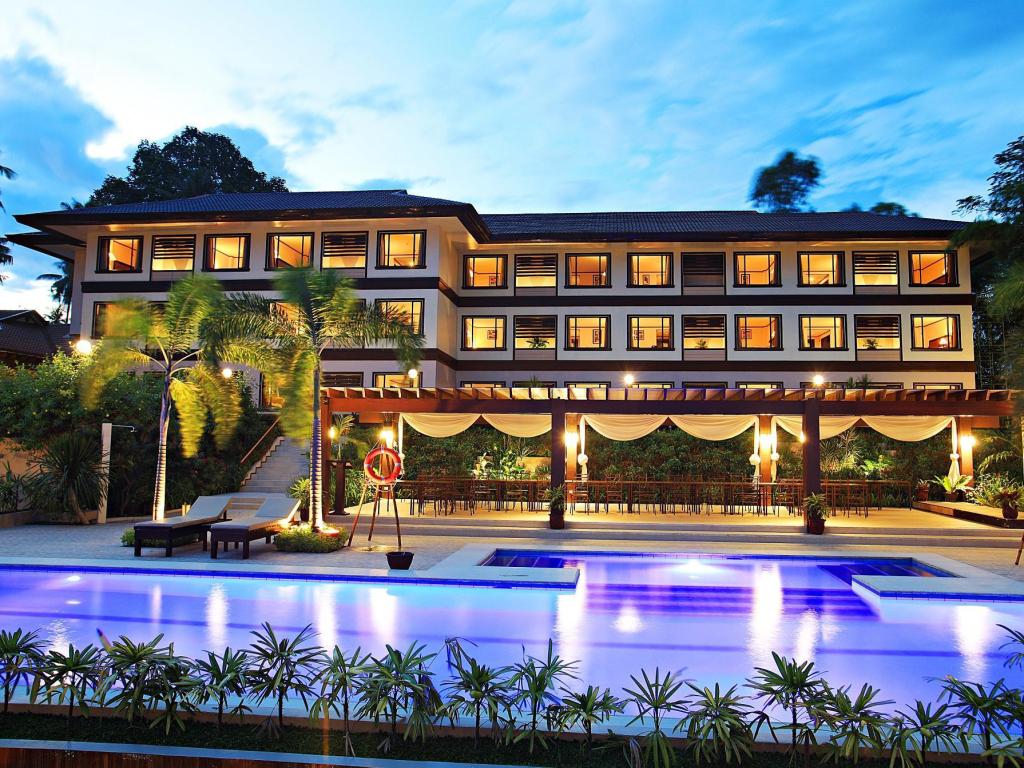 Hotel Tropika Davao