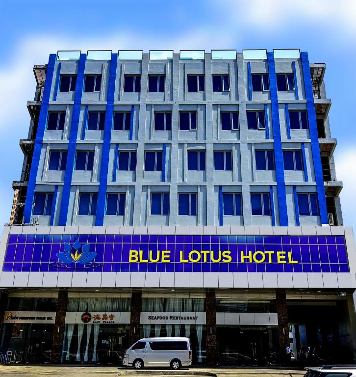Blue Lotus Hotel